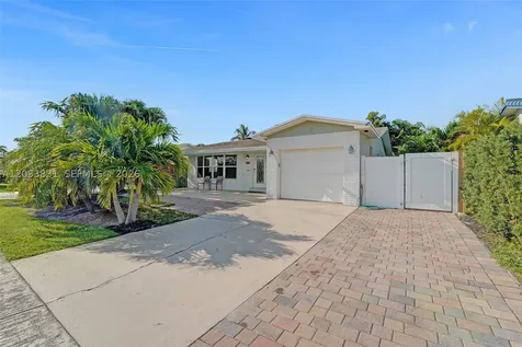 218 SE 4th Street Dania Beach FL 33004