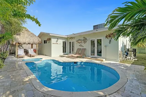 218 SE 4th Street Dania Beach FL 33004