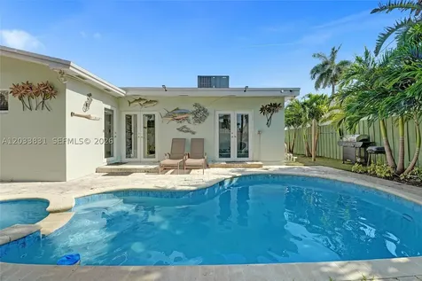 218 SE 4th Street Dania Beach FL 33004