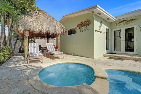 218 SE 4th Street Dania Beach FL 33004