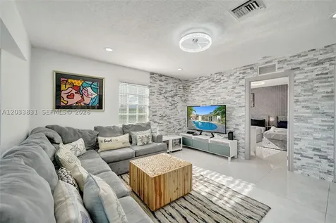 218 SE 4th Street Dania Beach FL 33004
