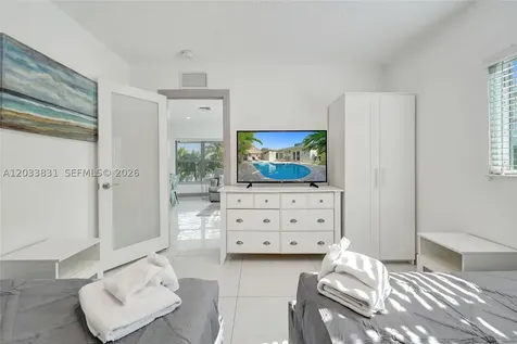 218 SE 4th Street Dania Beach FL 33004