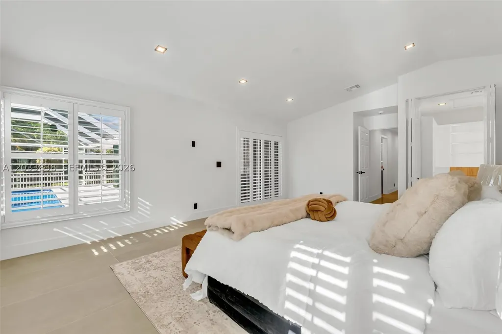 11834 Island Lakes Lane Boca Raton FL 33498