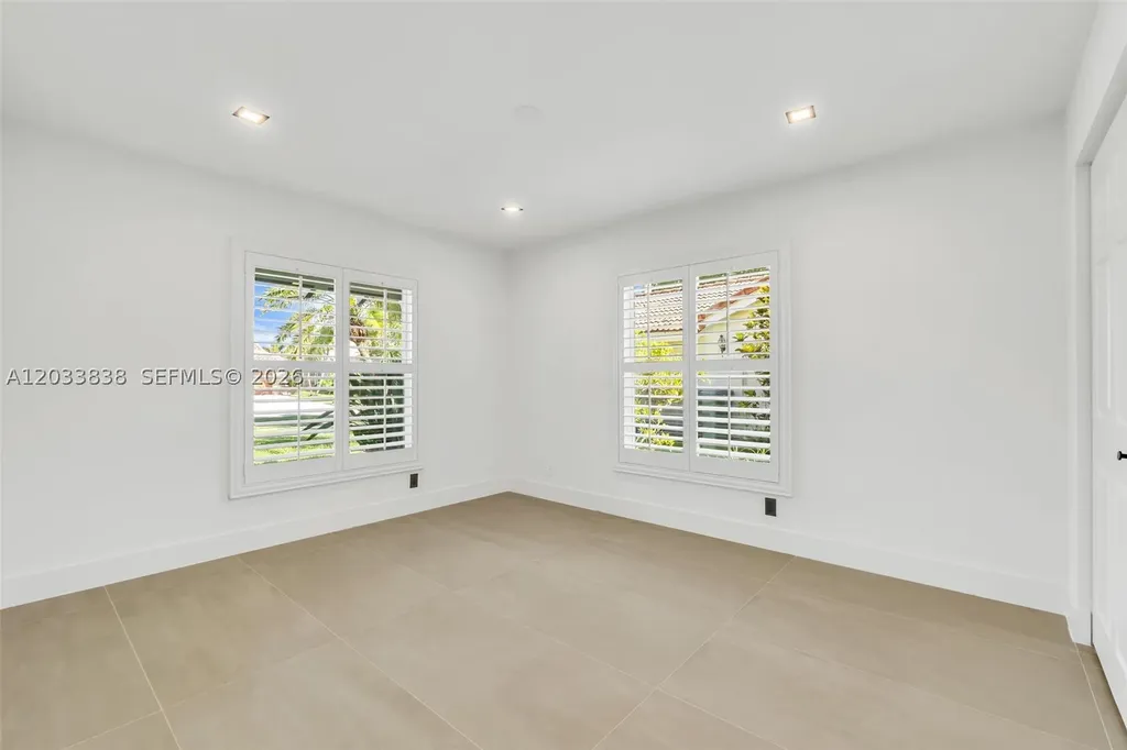 11834 Island Lakes Lane Boca Raton FL 33498