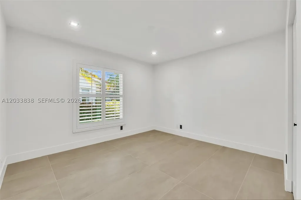 11834 Island Lakes Lane Boca Raton FL 33498