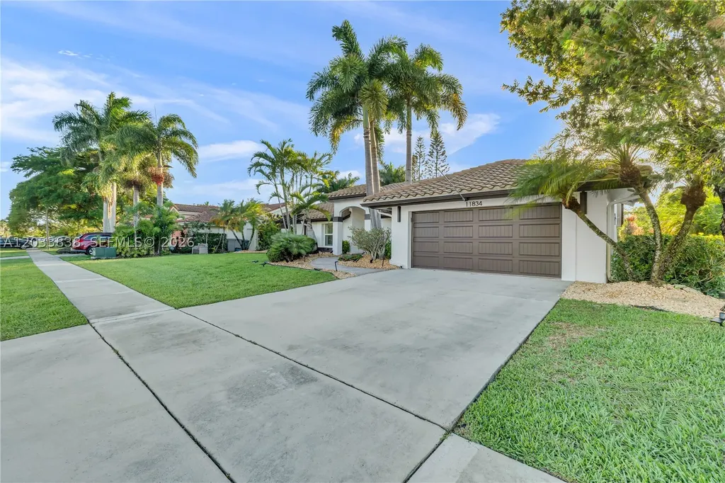 11834 Island Lakes Lane Boca Raton FL 33498