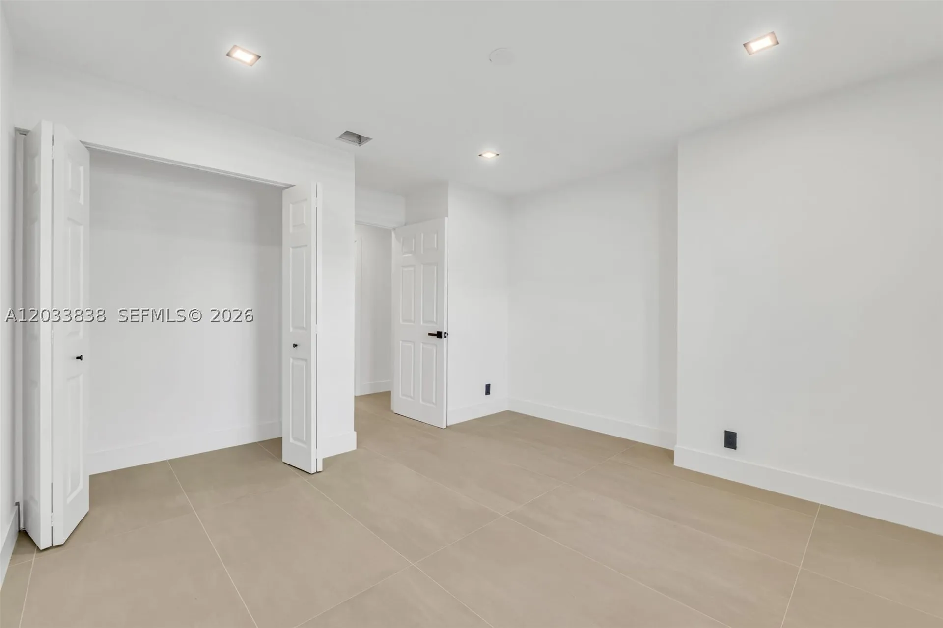 11834 Island Lakes Lane Boca Raton FL 33498