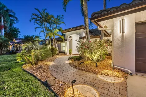 11834 Island Lakes Lane Boca Raton FL 33498