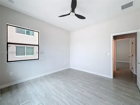 410 NW 41st Street Oakland Park FL 33309