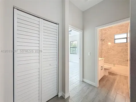 410 NW 41st Street Oakland Park FL 33309