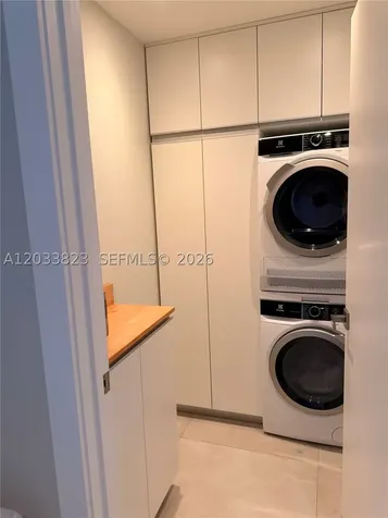 360 NW 40th Street Miami FL 33127