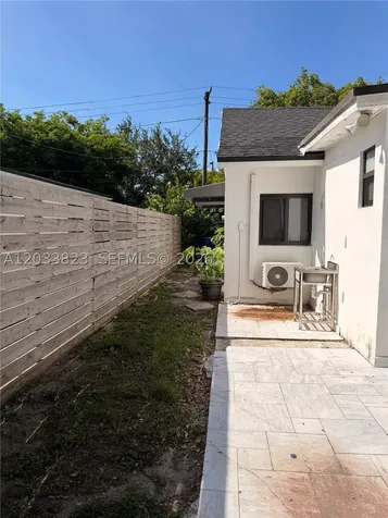 360 NW 40th Street Miami FL 33127