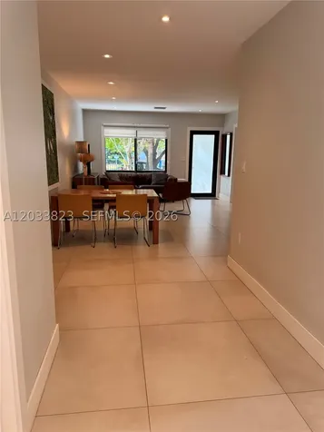 360 NW 40th Street Miami FL 33127