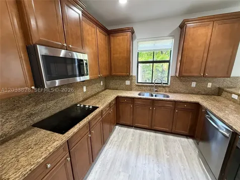 8858 NW 101st Place Doral FL 33178