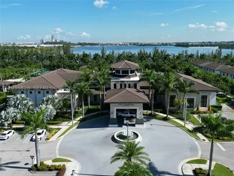 8858 NW 101st Place Doral FL 33178