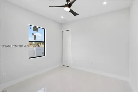 628 Chiquita Boulevard N Cape Coral FL 33993
