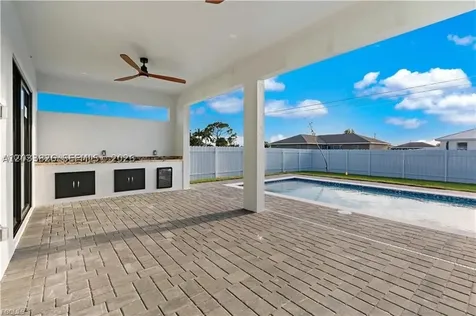 628 Chiquita Boulevard N Cape Coral FL 33993
