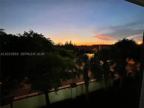 10885 NW 89th Terrace Doral FL 33178