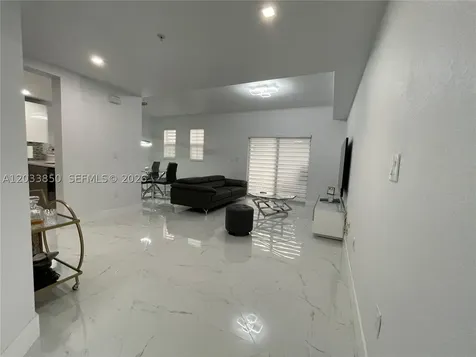 10885 NW 89th Terrace Doral FL 33178