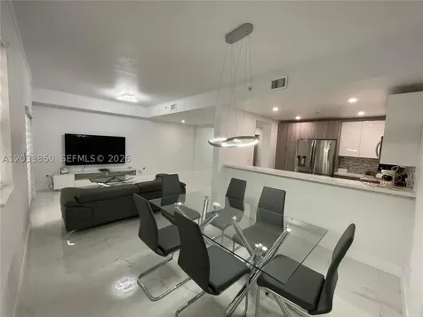 10885 NW 89th Terrace Doral FL 33178