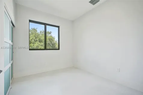 119 NE 118th Street Miami FL 33161