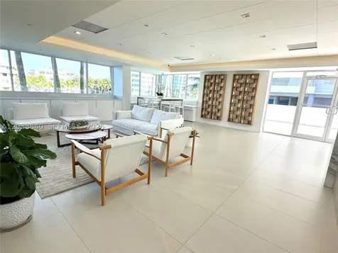 5900 Collins Avenue Miami Beach FL 33140