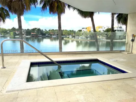 5900 Collins Avenue Miami Beach FL 33140