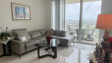 19501 W Country Club Drive Aventura FL 33180