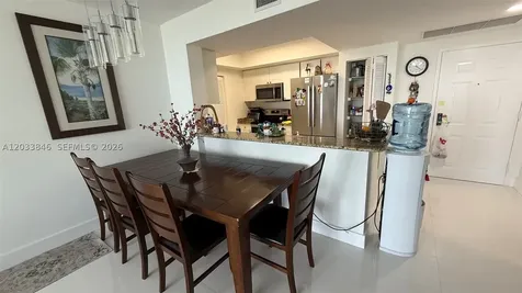 19501 W Country Club Drive Aventura FL 33180