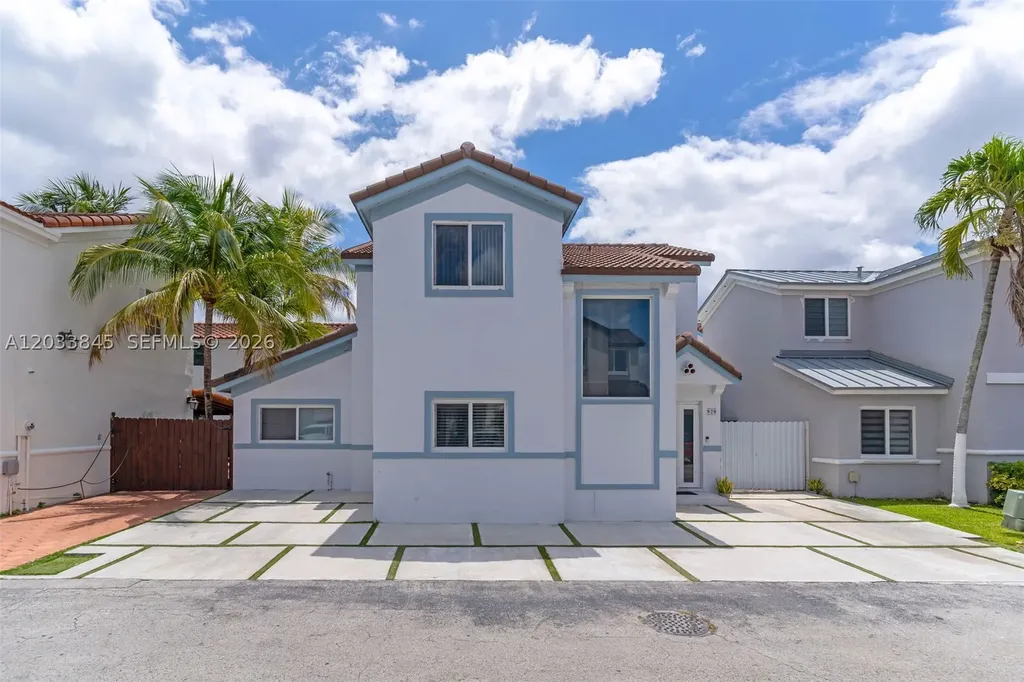 979 NW 126th Path Miami FL 33182