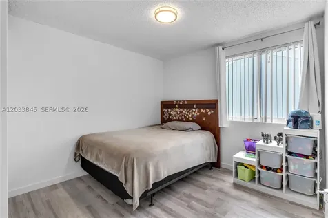 979 NW 126th Path Miami FL 33182
