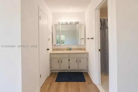 1330 SW 126th Place Miami FL 33184