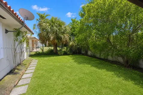 1330 SW 126th Place Miami FL 33184