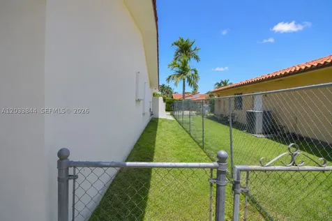 1330 SW 126th Place Miami FL 33184
