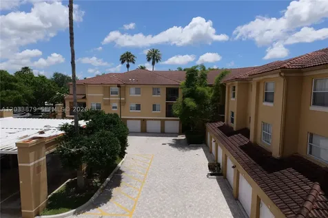 771 N Pine Island Road Plantation FL 33324