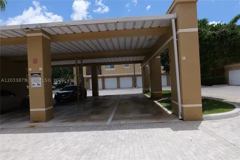 771 N Pine Island Road Plantation FL 33324
