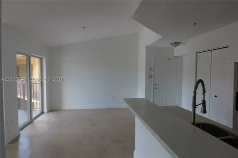 771 N Pine Island Road Plantation FL 33324