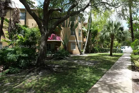 771 N Pine Island Road Plantation FL 33324