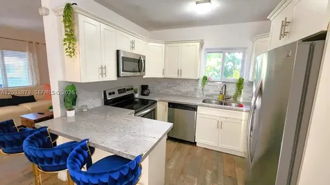 11 NW 47th Terrace Miami FL 33127