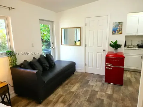 11 NW 47th Terrace Miami FL 33127