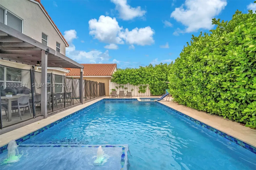 5080 SW 34th Terrace Hollywood FL 33312