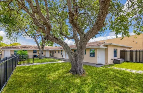 2247 Simms Street Hollywood FL 33020