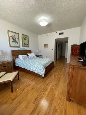 251 Crandon Boulevard Key Biscayne FL 33149