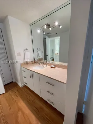 251 Crandon Boulevard Key Biscayne FL 33149