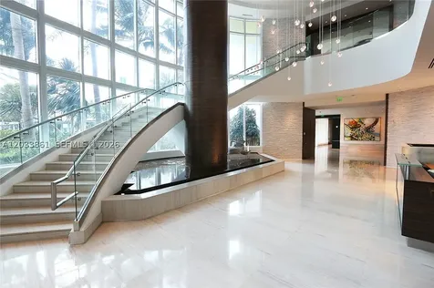 100 S Pointe Drive Miami Beach FL 33139