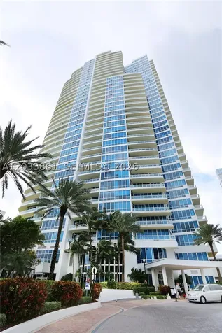 100 S Pointe Drive Miami Beach FL 33139