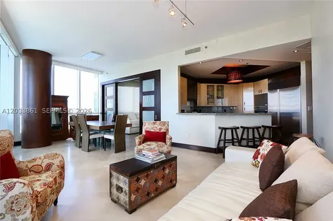 100 S Pointe Drive Miami Beach FL 33139