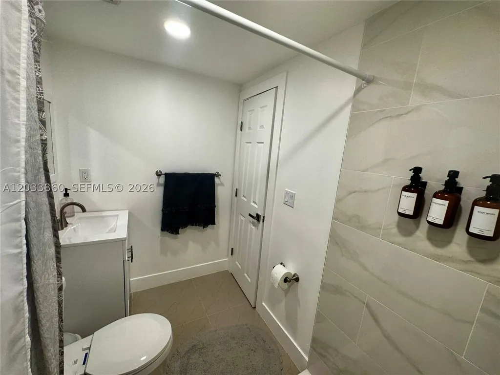 1464 NE 28th Street Pompano Beach FL 33064