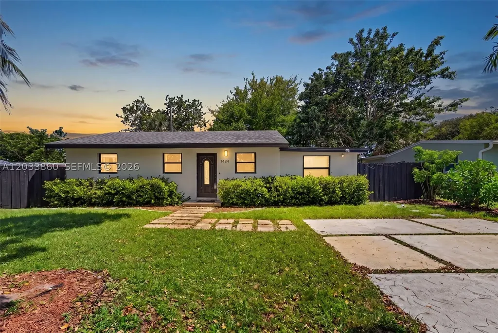 1464 NE 28th Street Pompano Beach FL 33064