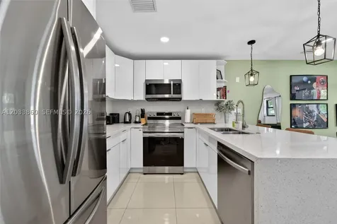 1464 NE 28th Street Pompano Beach FL 33064
